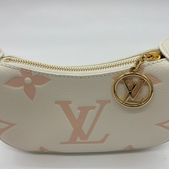 SOLD!!!Louis Vuitton Mini Moon Bicolor Monogram Empreinte Leather - Picture 6 of 15